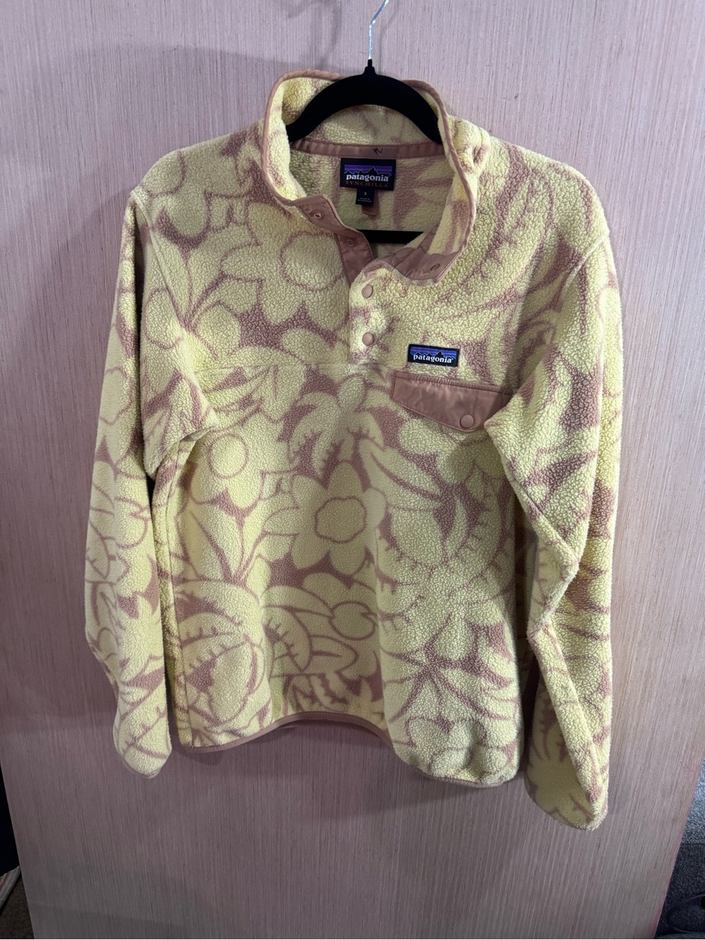 Women’s Patagonia Synchilla Yellow Floral Snap-T Fleece Pullover Size Small